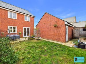 Garden/Garage - click for photo gallery